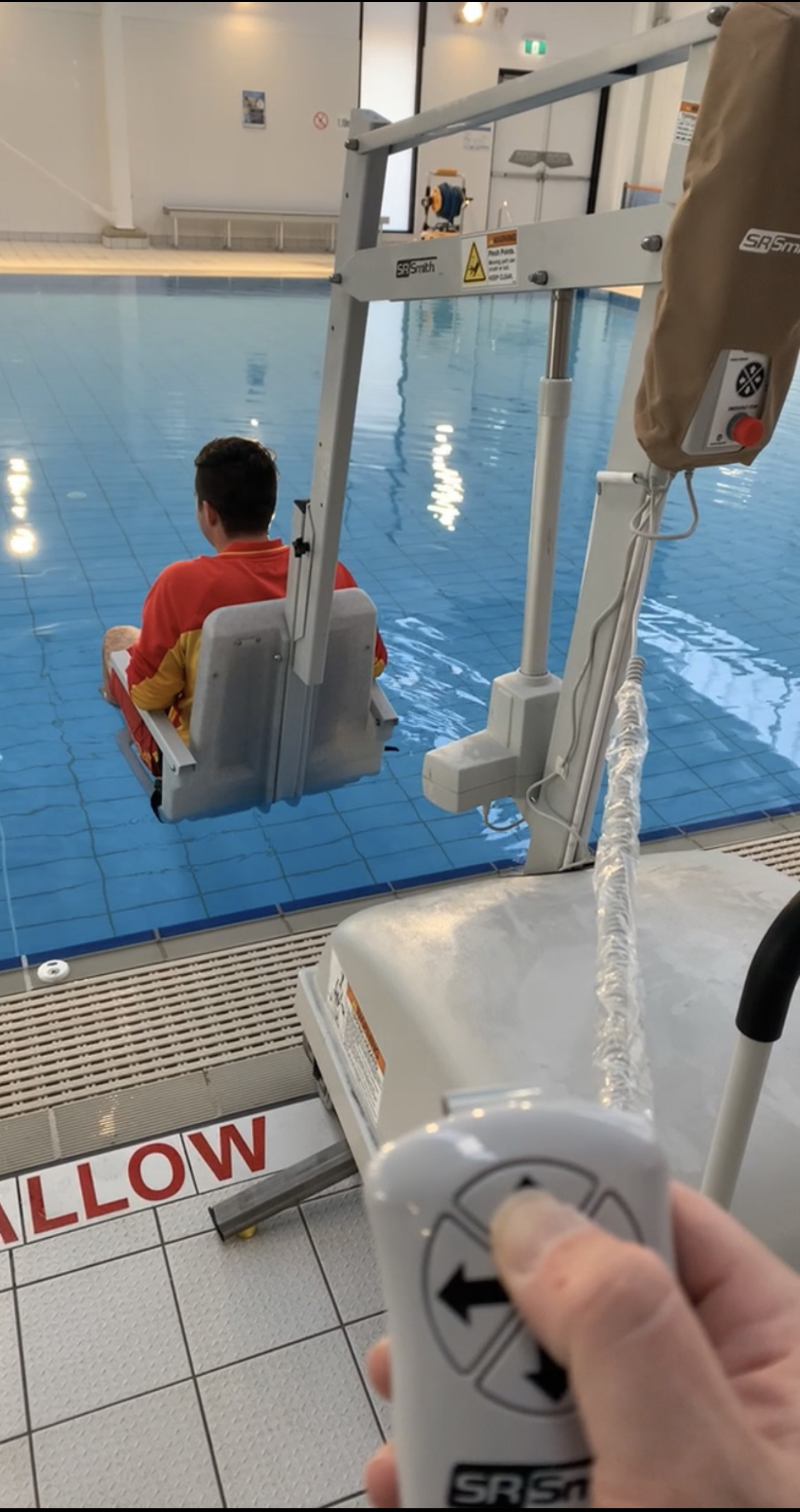 pool chair image